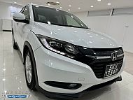 Honda Vezel 1.5X CVT 2015 White Push Start Revcam
